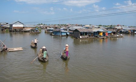 Schwimmende Dörfer auf dem Tonle-Sap-See (Foto: Christoph Sperfeldt)