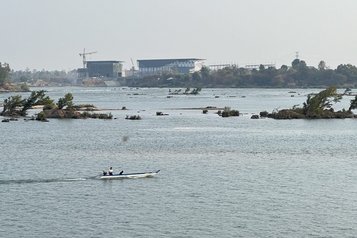 Der Don Sahong Staudamm in Laos ist nur zwei Kilometer von der kambodschanischen Grenze entfernt. © Sovann Sreypich, alle Rechte vorbehalten