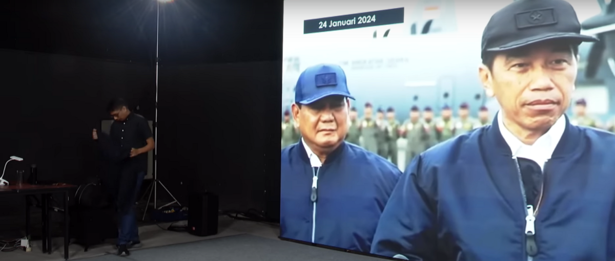 “Präsidenten dürfen Wahlkampagnen machen, sie dürfen Partei ergreifen”, sagt der scheidende Präsident Joko Widodo (Jokowi, rechts im Bild). Neben ihm steht der von ihm unterstützte Prabowo Subianto, der mit Jokowis Sohn als Vizepräsident kandidierte – und die Wahlen haushoch gewann. © Watchdoc