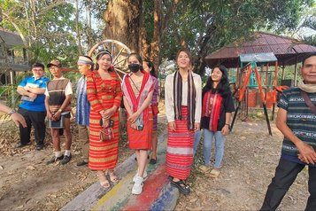 Vertreter*innen indigener Völker Kambodschas versammeln sich im Januar 2024 im Don Bosco Medienzentrum in Kep. © Don Bosco Media Communication Department, alle Rechte vorbehalten