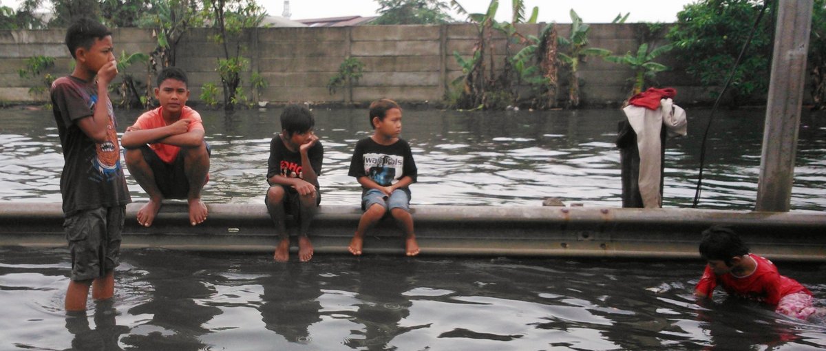 Überschwemmung im Norden der indonesischen Hauptstadt Jakarta ( © Syarifah Aini Dalimunthe).  